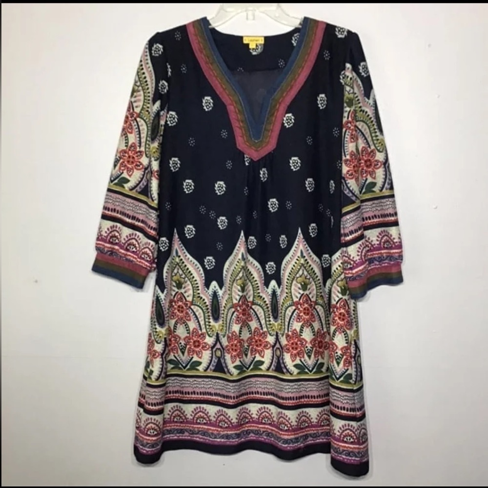 Anthropologie Lulumari Multicolor
Long Sleeved Sweater Dress. Size Large